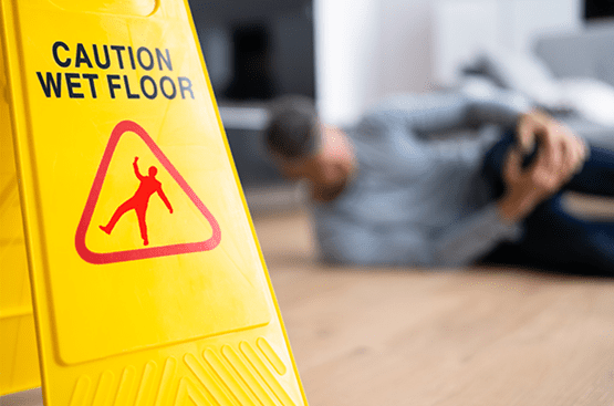 hiring-a-slip-and-fall-lawyer:-avoid-these-7-mistakes
